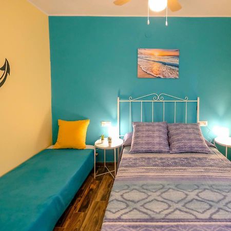 Apartment Maricin By Interhome Sant Carles De La Rapita Bagian luar foto